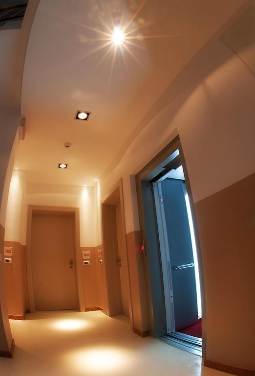בולאטה 29 Cav Apartments מראה חיצוני תמונה